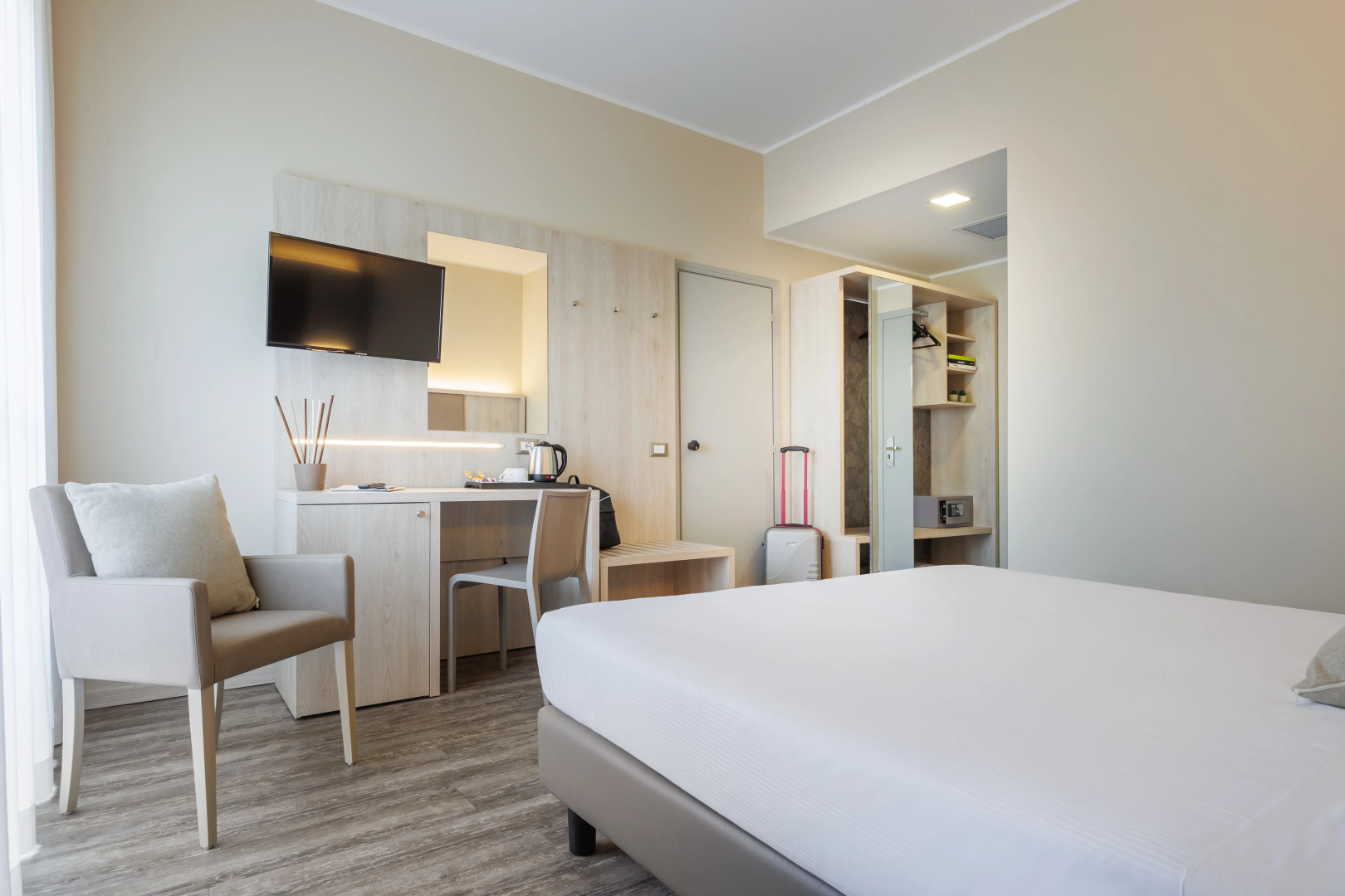 Отель Jr Hotels Gate 7 Bologna 