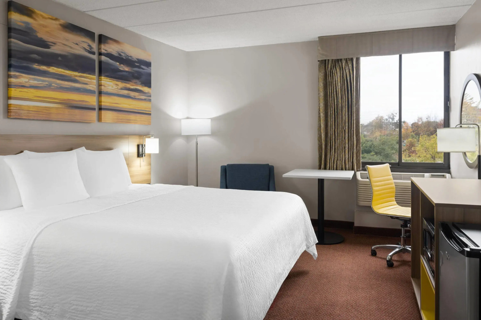 Days Inn by Wyndham Hagerstown I-70