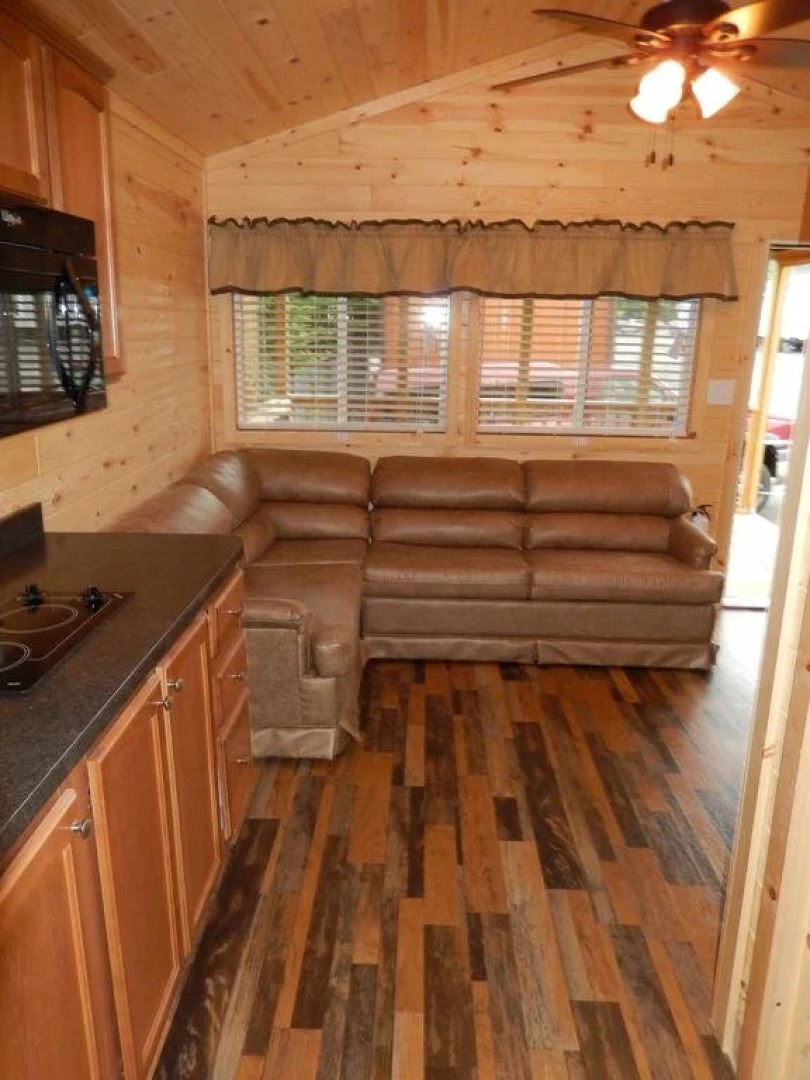 Sun Retreats Adirondack Gateway