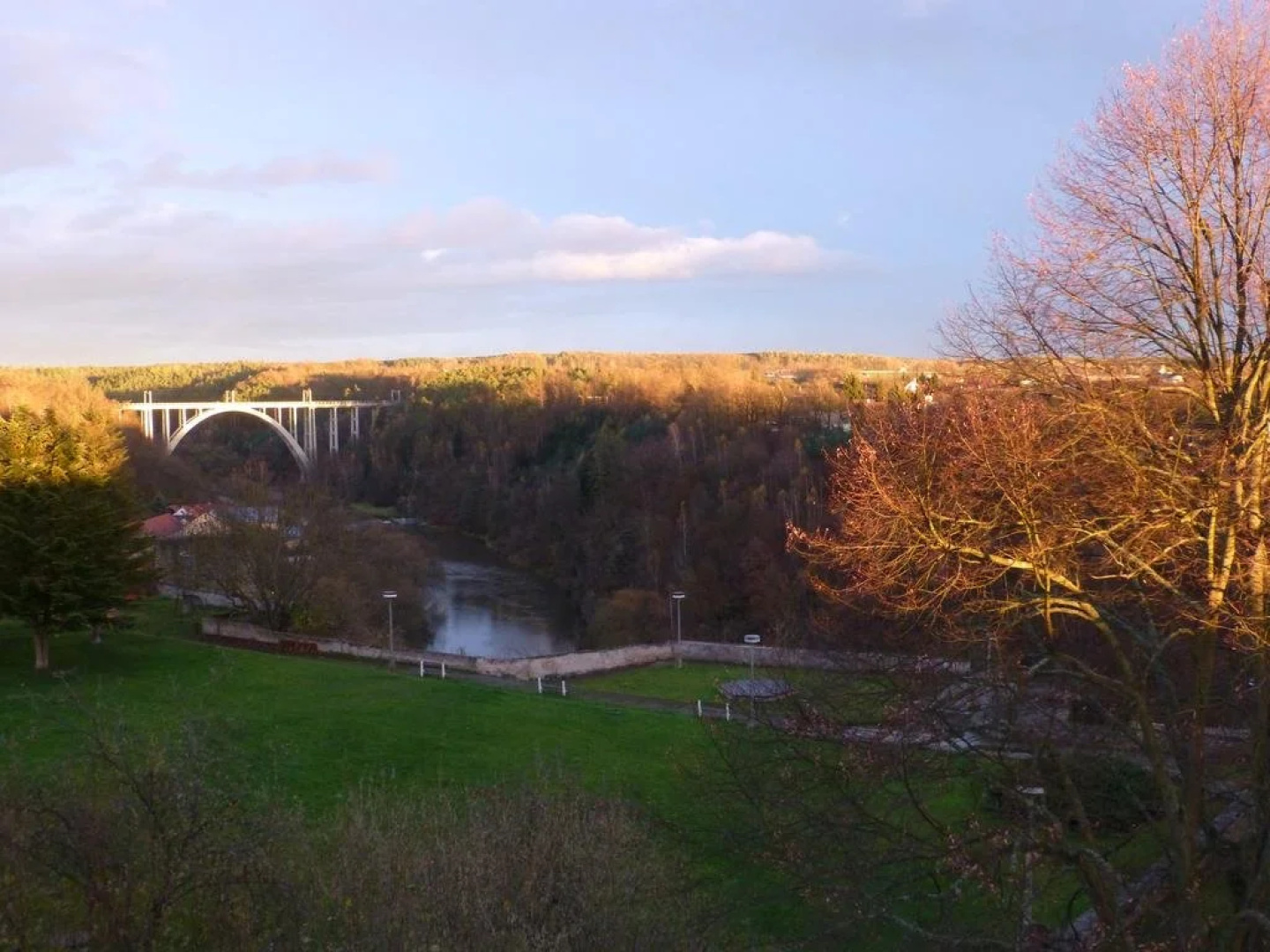 Pštrossova Vila - u klášterní zahrady