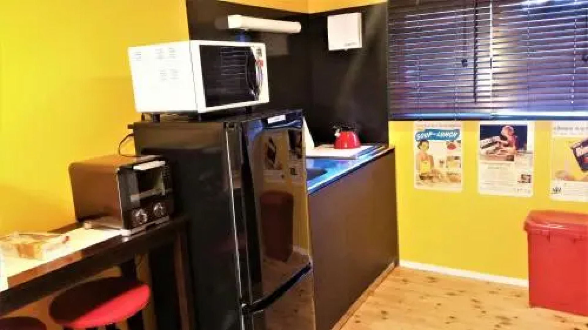 Mrs. Maroulla's HOUSE