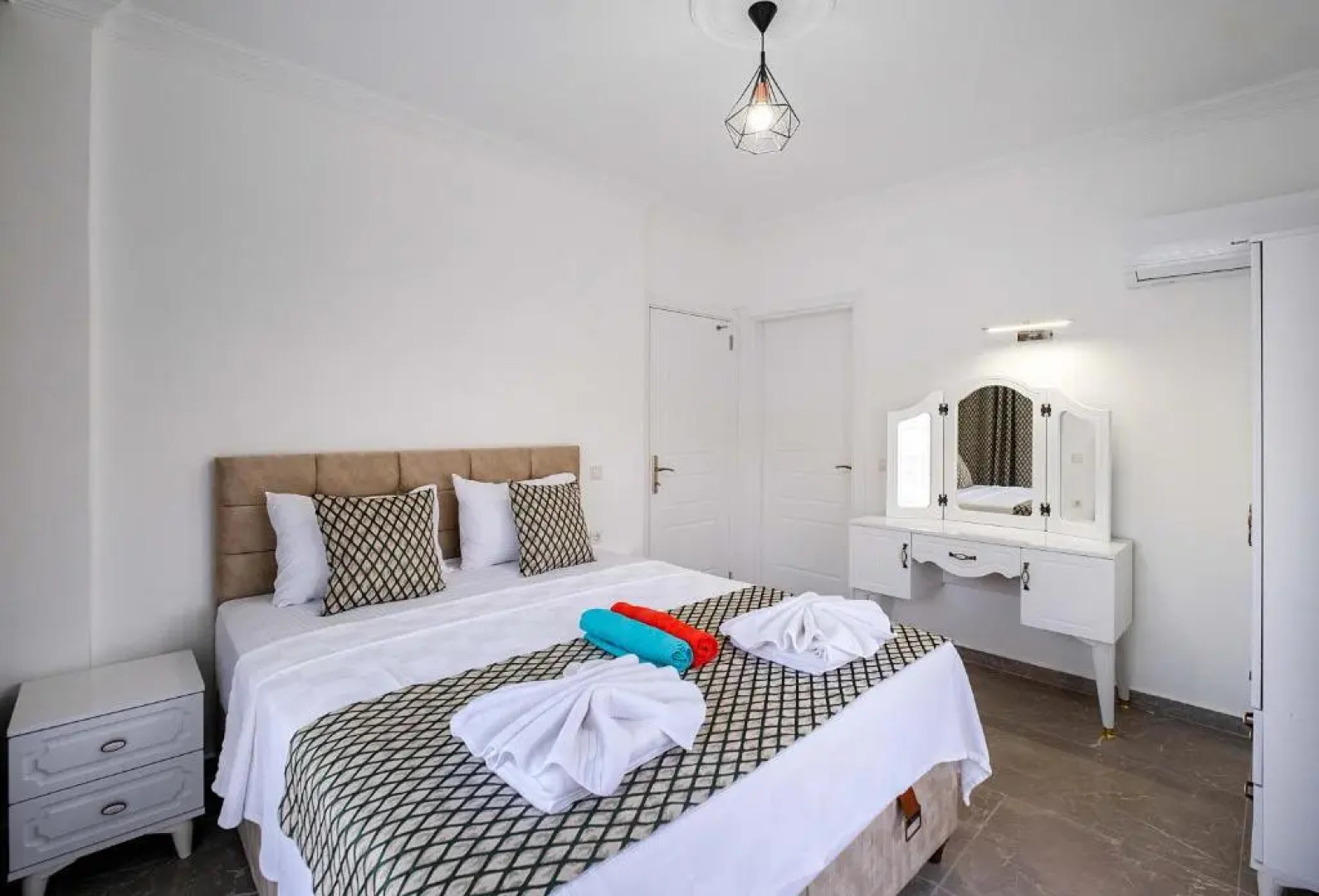 VILLA DURU inlice