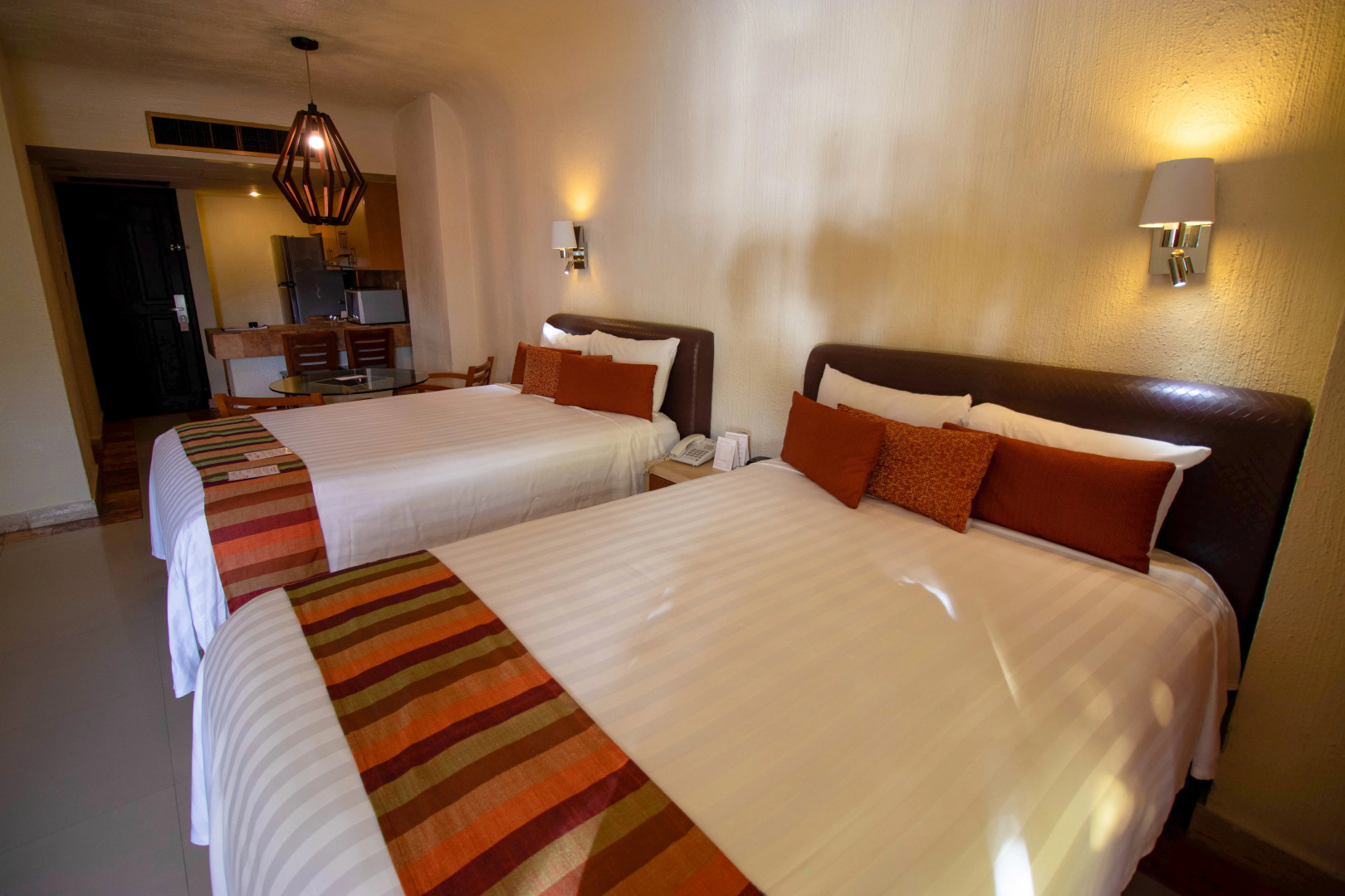 Luna Palace Hotel and Suites