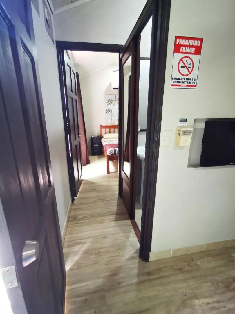 Jaco Lodge Quiet Hotel