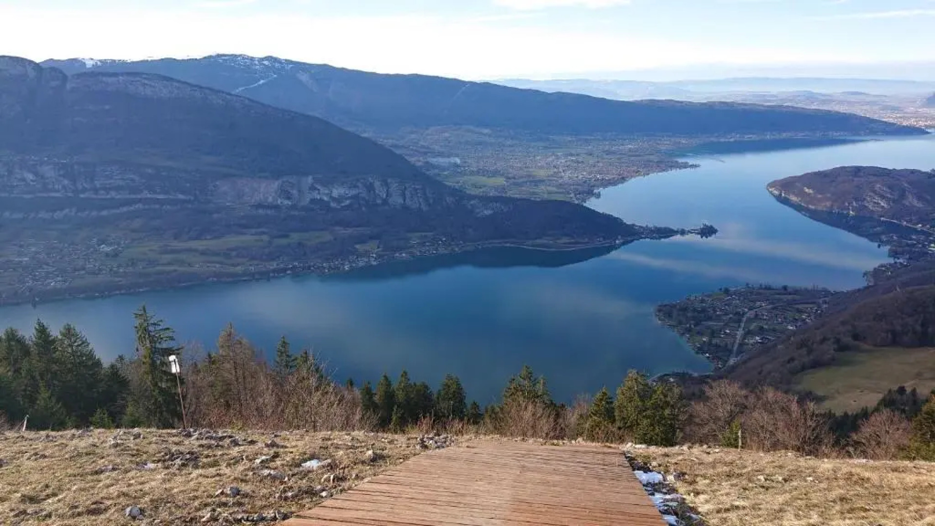 Studio à la campagne au bout du lac d'Annecy