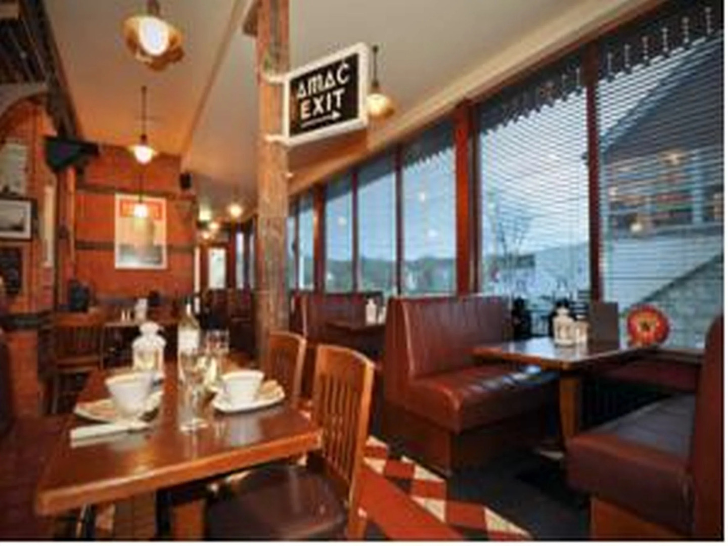 Clifden Station House