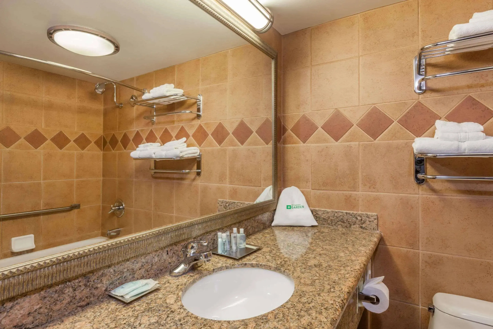 Wyndham Garden Sterling Heights
