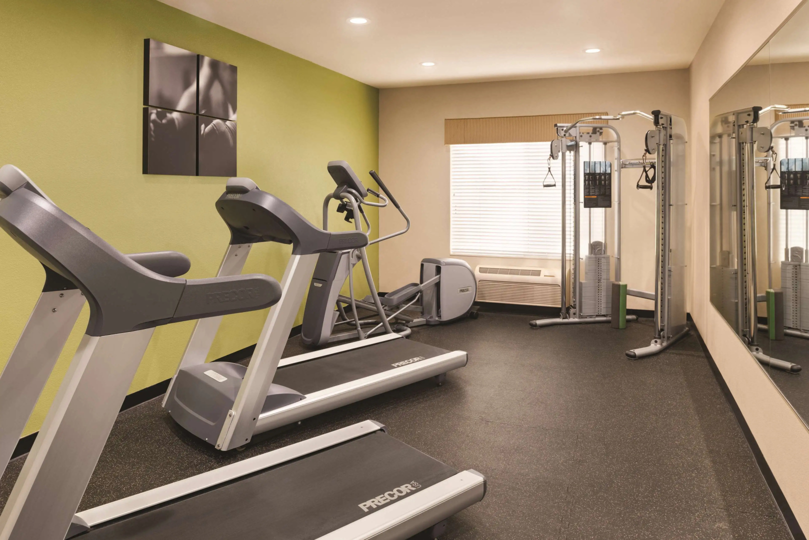 Country Inn & Suites by Radisson, Michigan City, IN