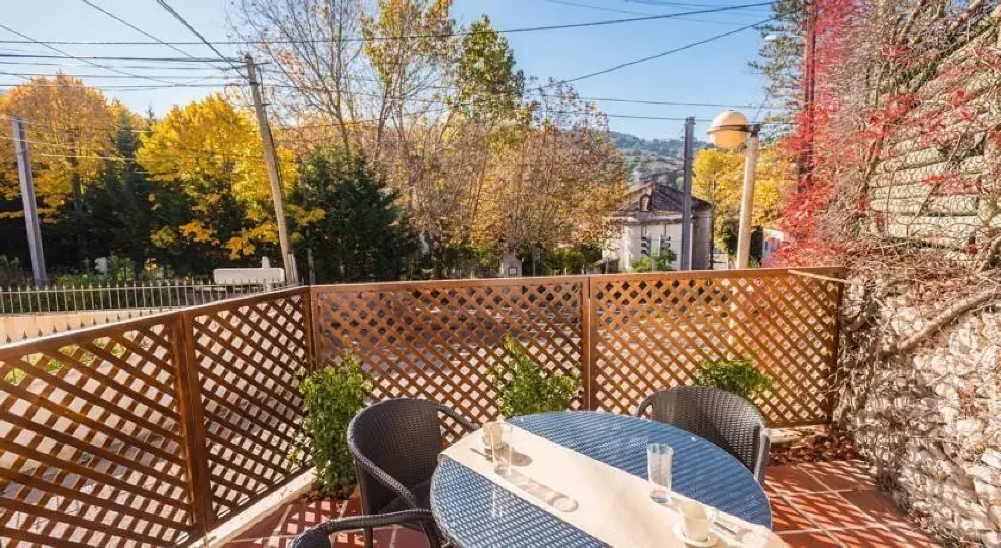 Cottage near the beach in Colares