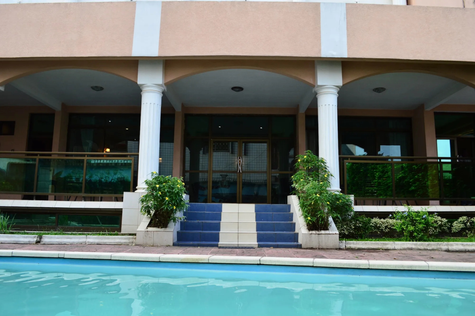 Hotel Makepe Palace