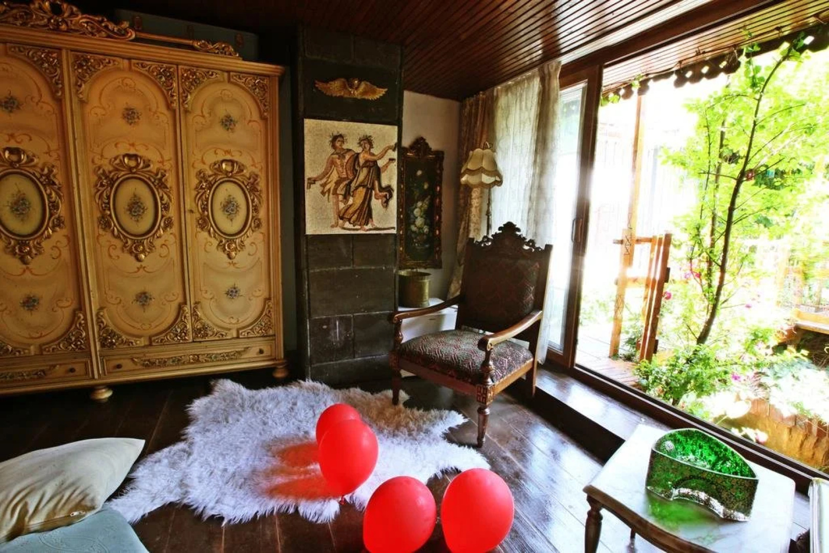 Antique Celtik House