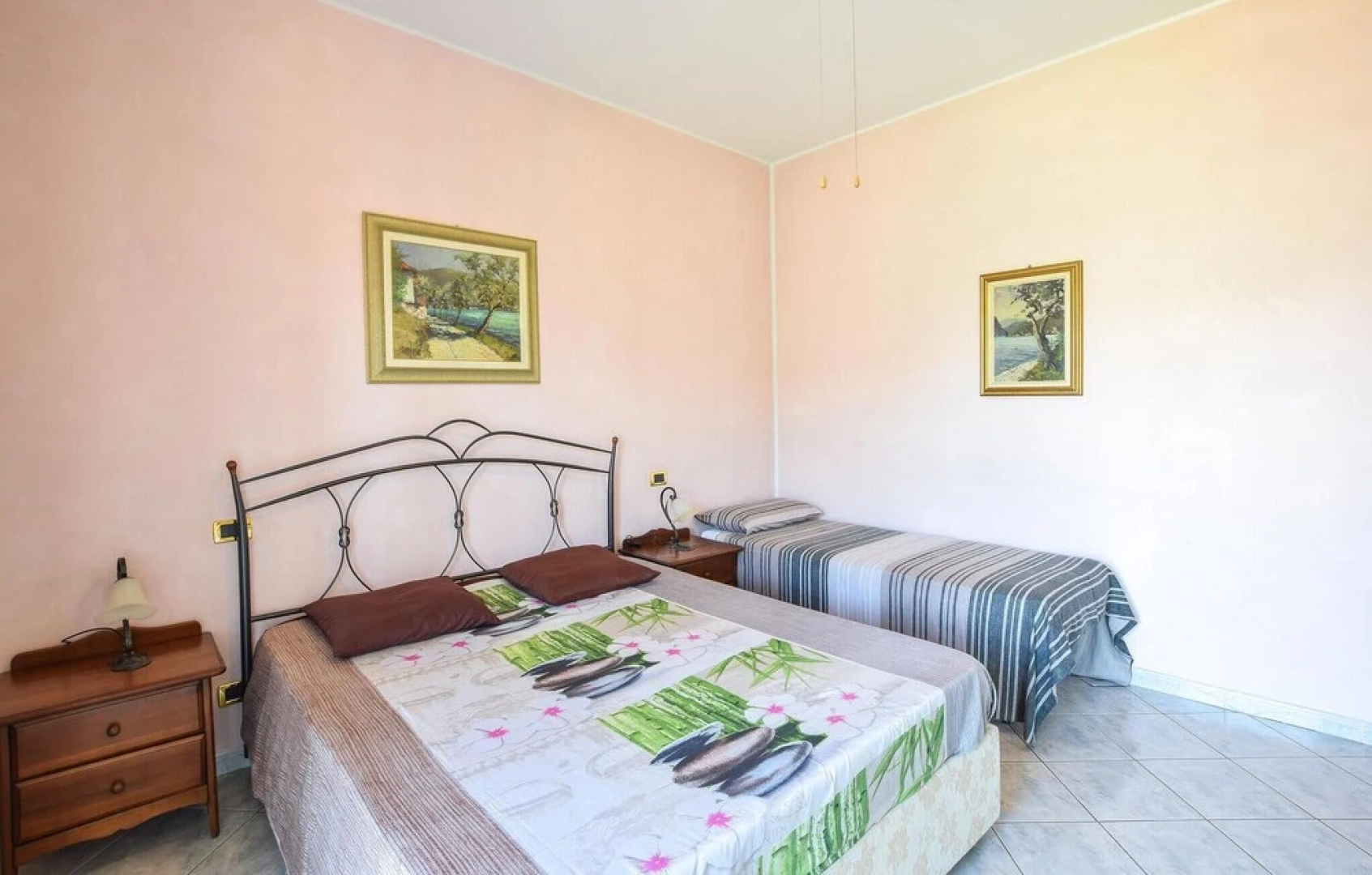 Beautiful Apartment in Monte Isola With 1 Bedrooms and Wifi
