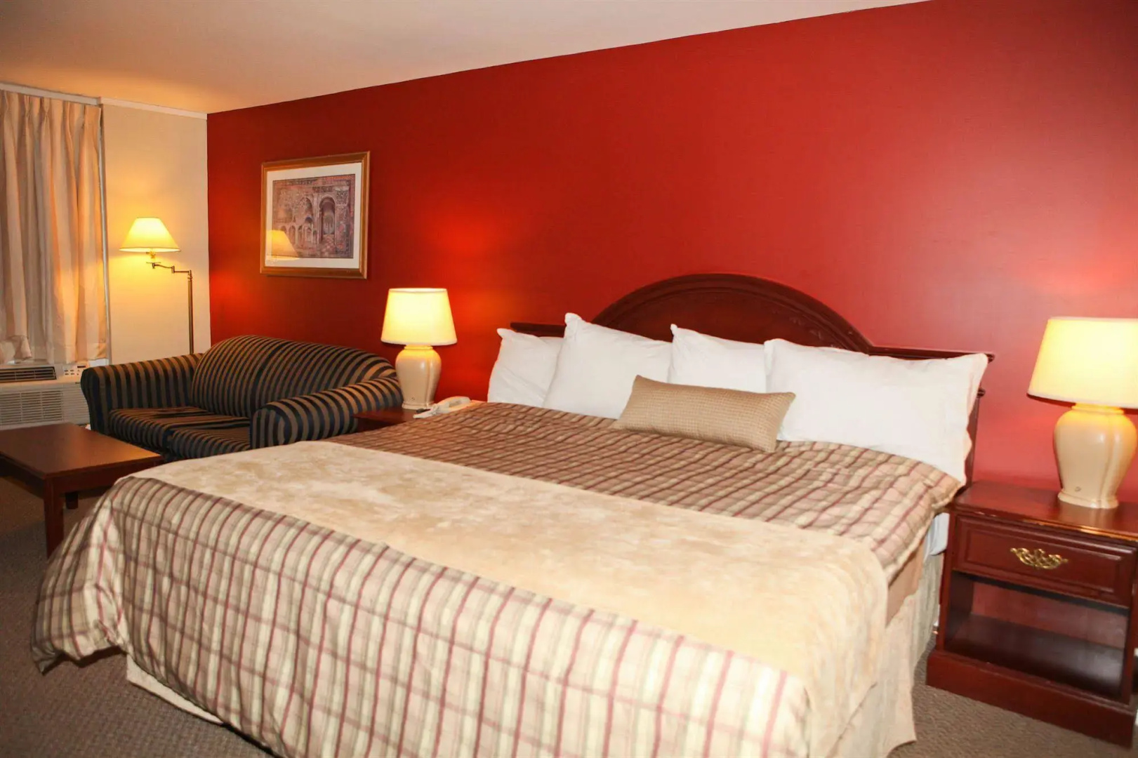 Saxony Motel