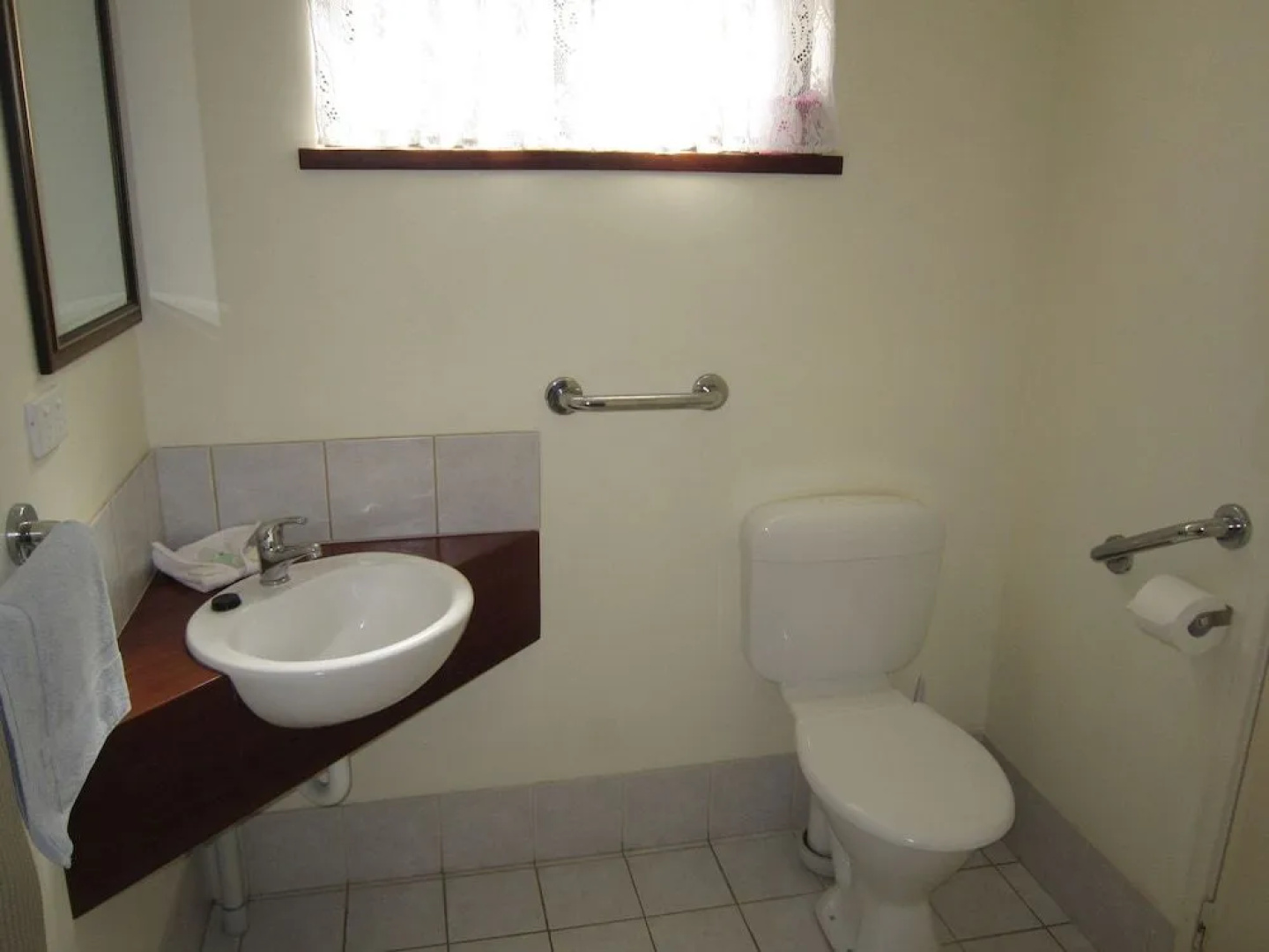 Marri Lodge & Cottages