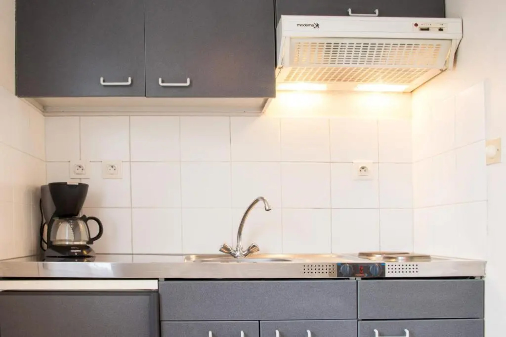 LE 12 CARNOT - Sérénité assurée dans ce grand studio