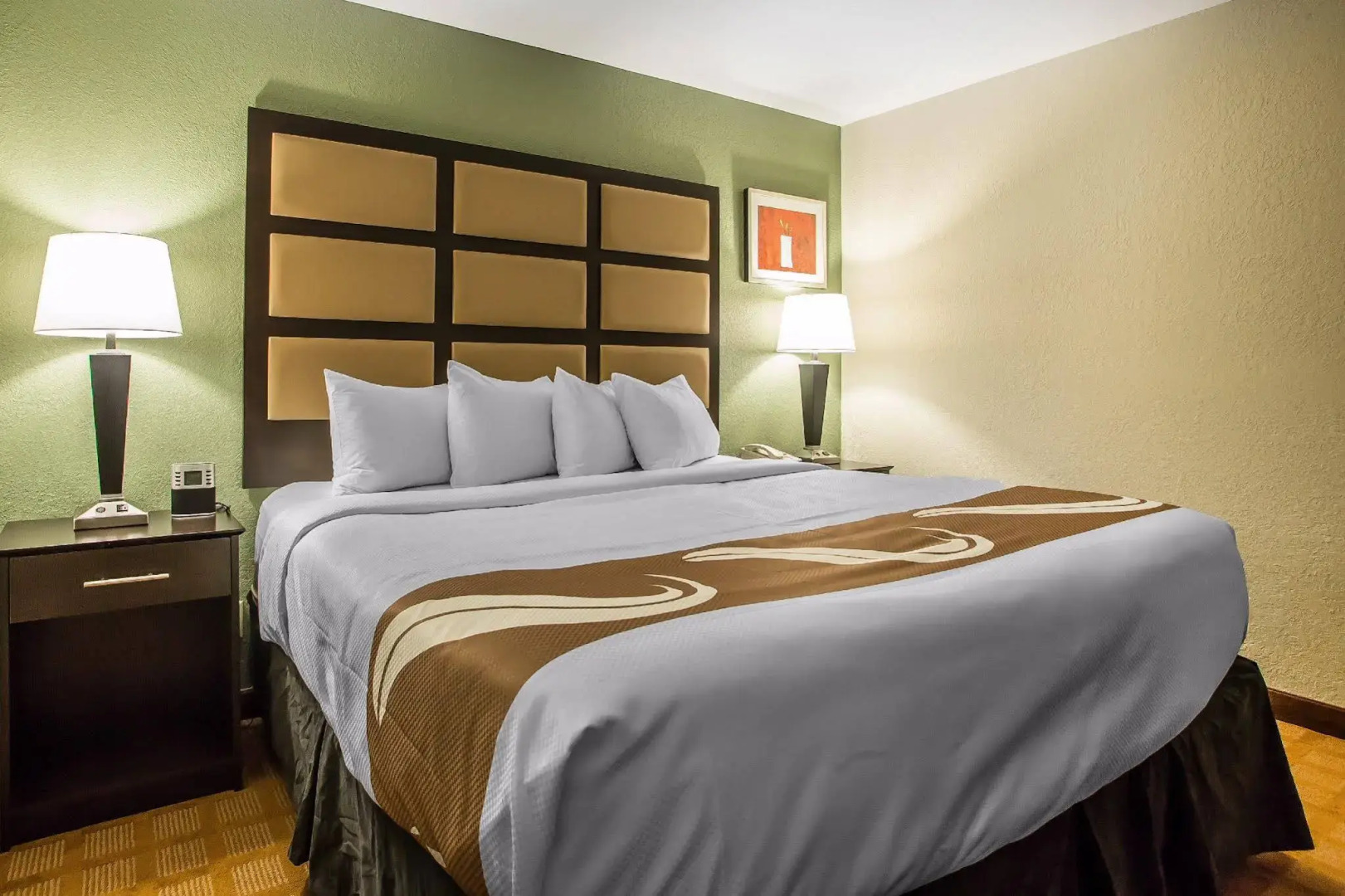 Quality Inn & Suites Marinette