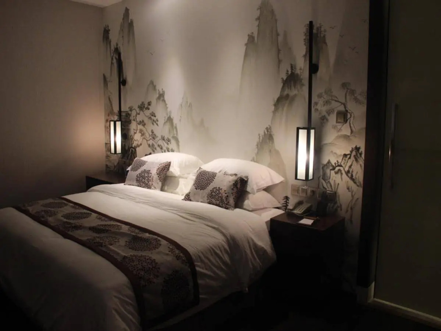 Peninsula International Hotel