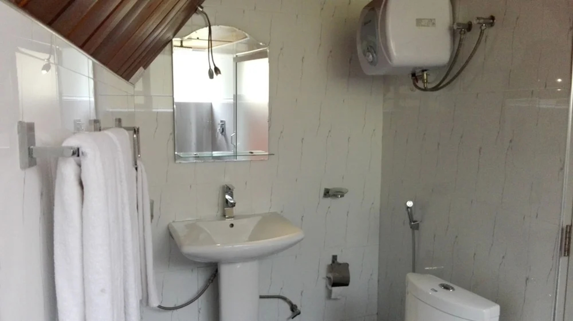 The Waterfall Villas