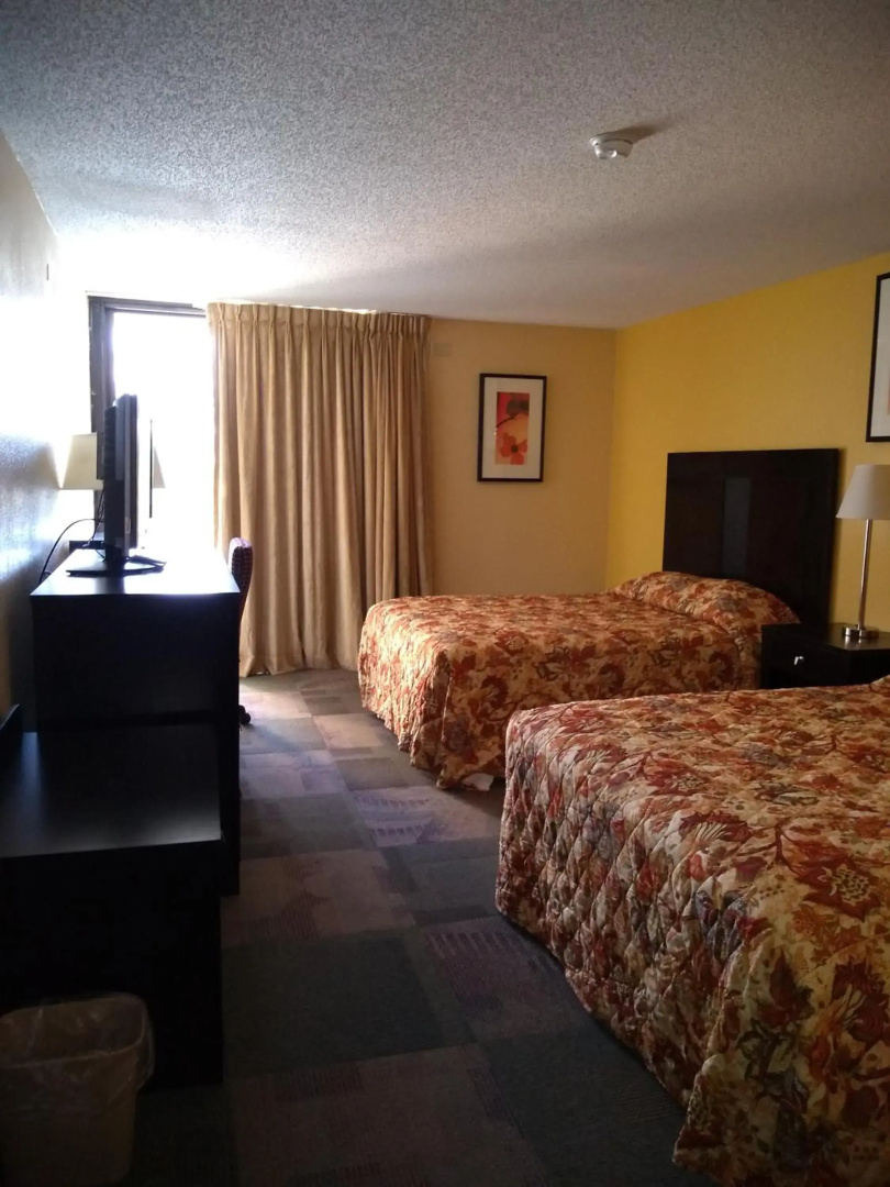 Red Carpet Inn