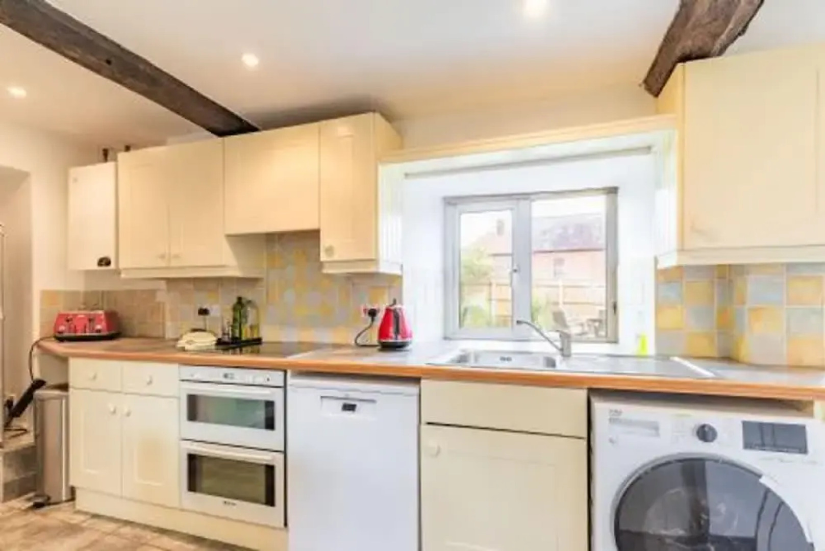 Host Stay 2 Ruscon Cottage