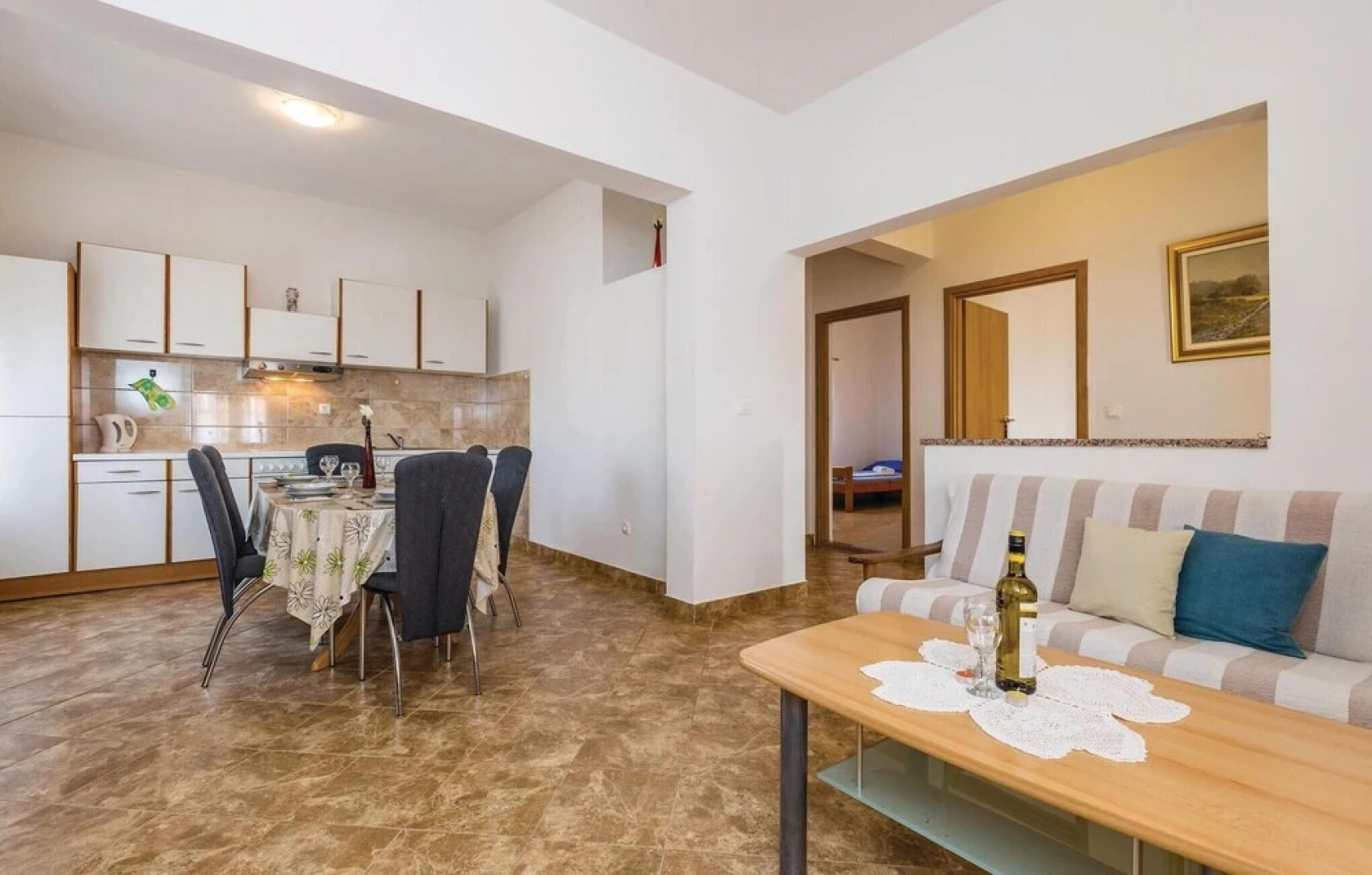 Stunning Apartment in Lukovo Sugarje With 2 Bedrooms