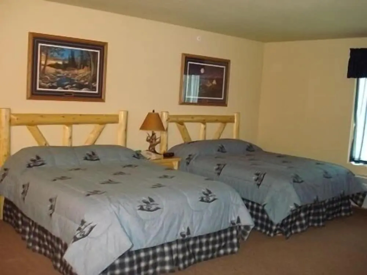 Deer Valley Lodge & Golf