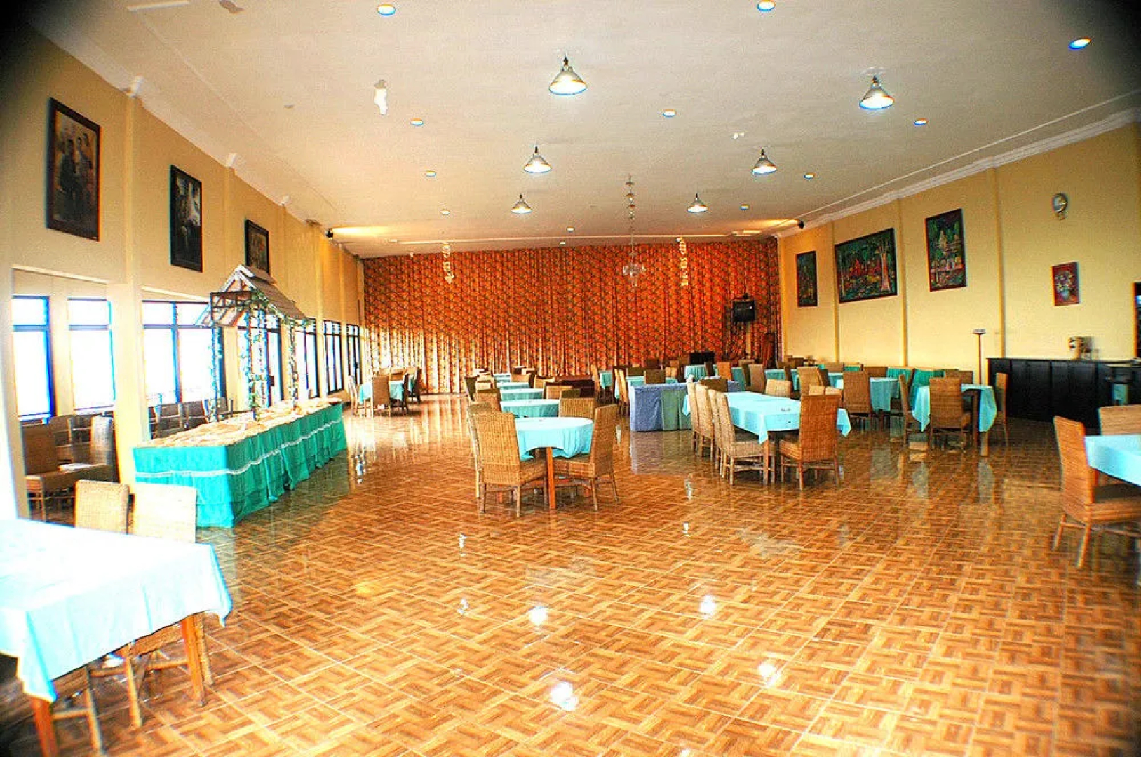Blessing Hills Family Resort & Hotel