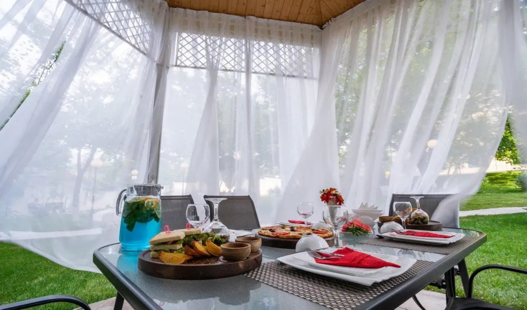 Wellmore Resort Hotel Charvak