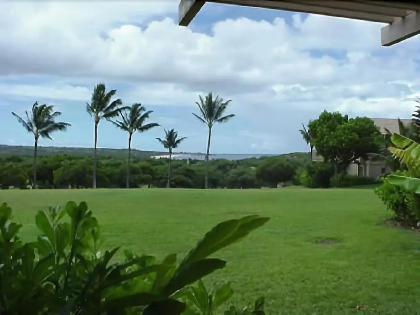 Molokai Vacation Properties - Ke Nani Kai