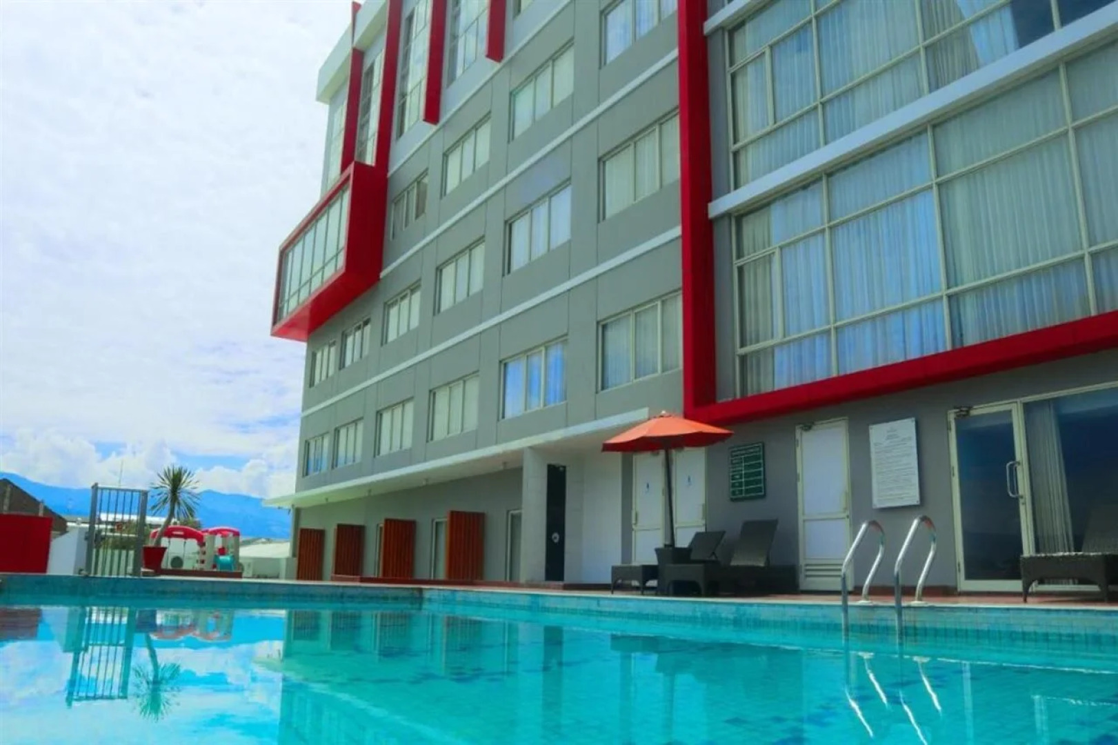 Hotel Santika Palu