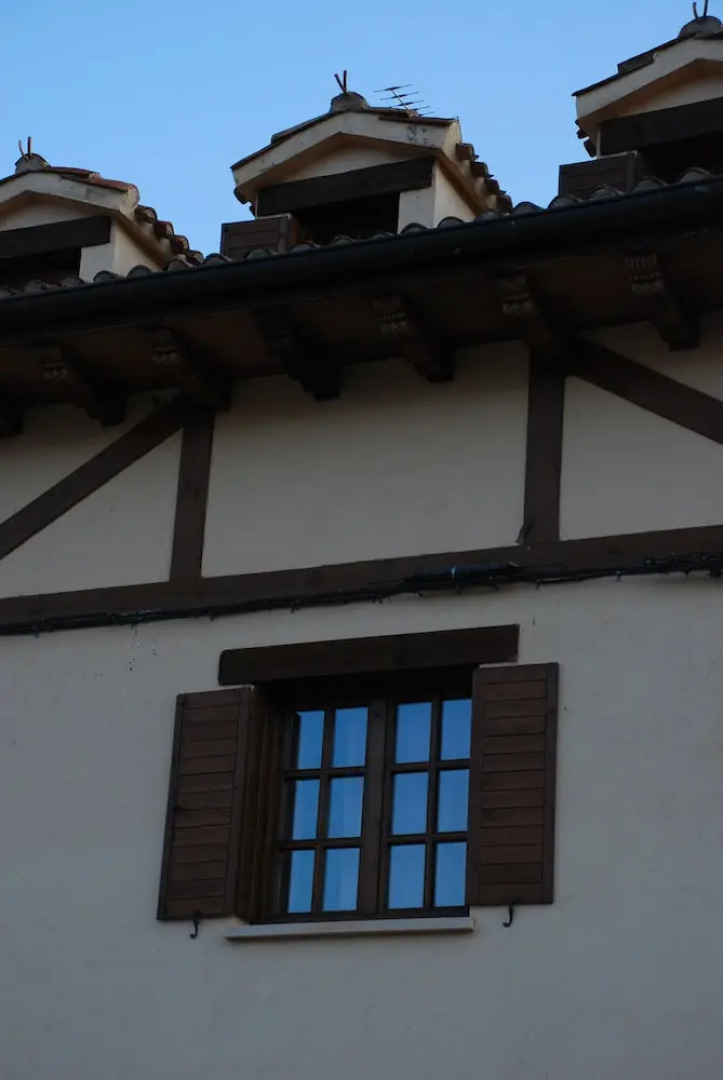 Rural House "casa Fresneda",rustic Lodging With Calm and Charm