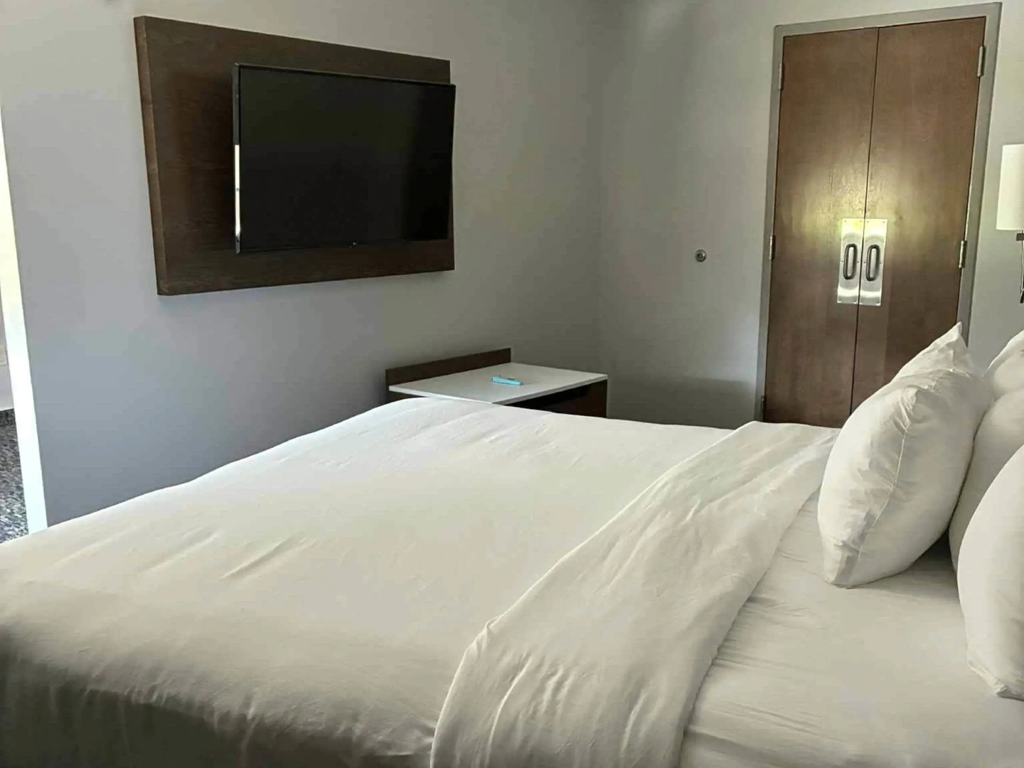 Comfort Inn and Suites Near Lake Guntersville