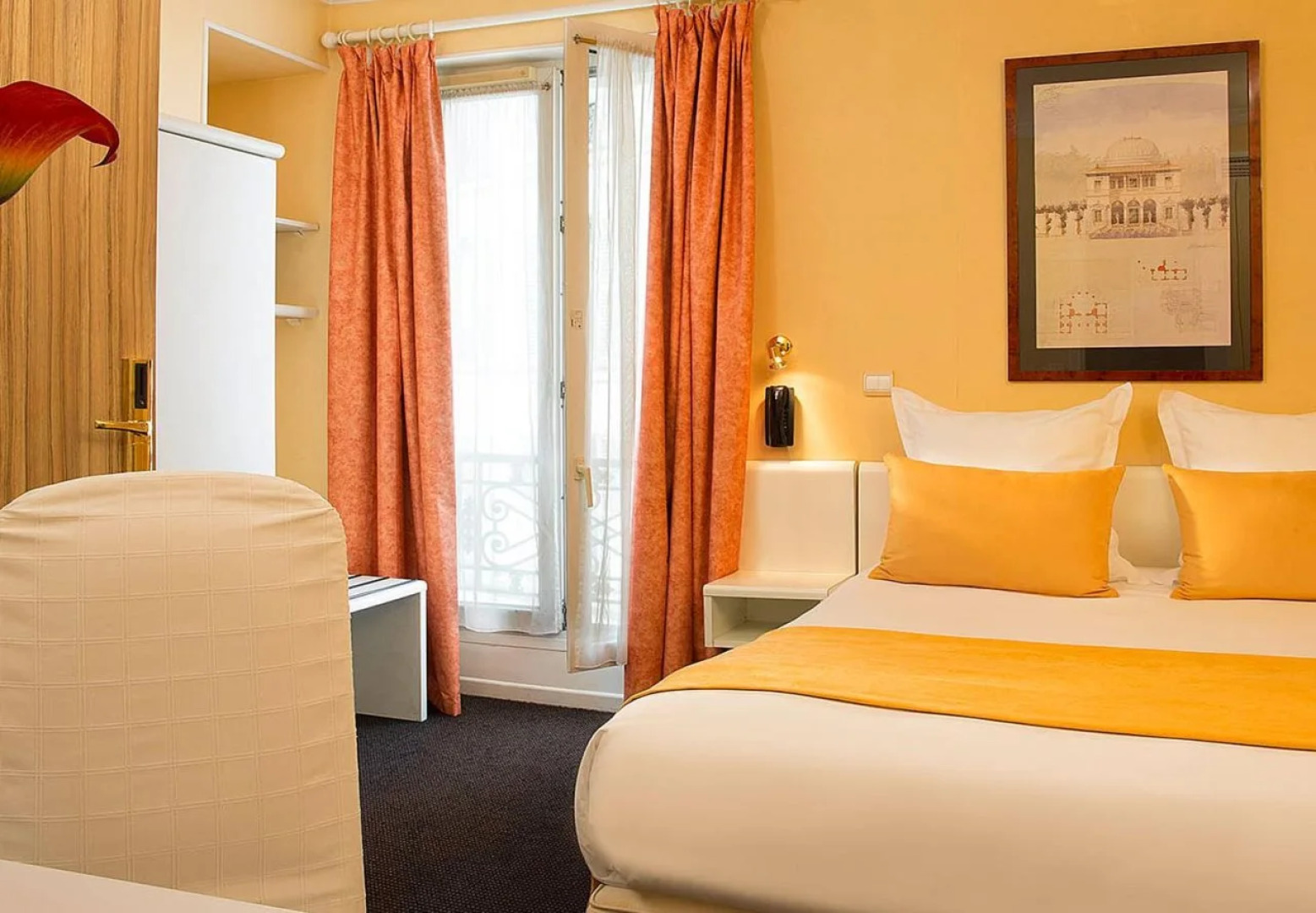 Отель Eiffel Turenne