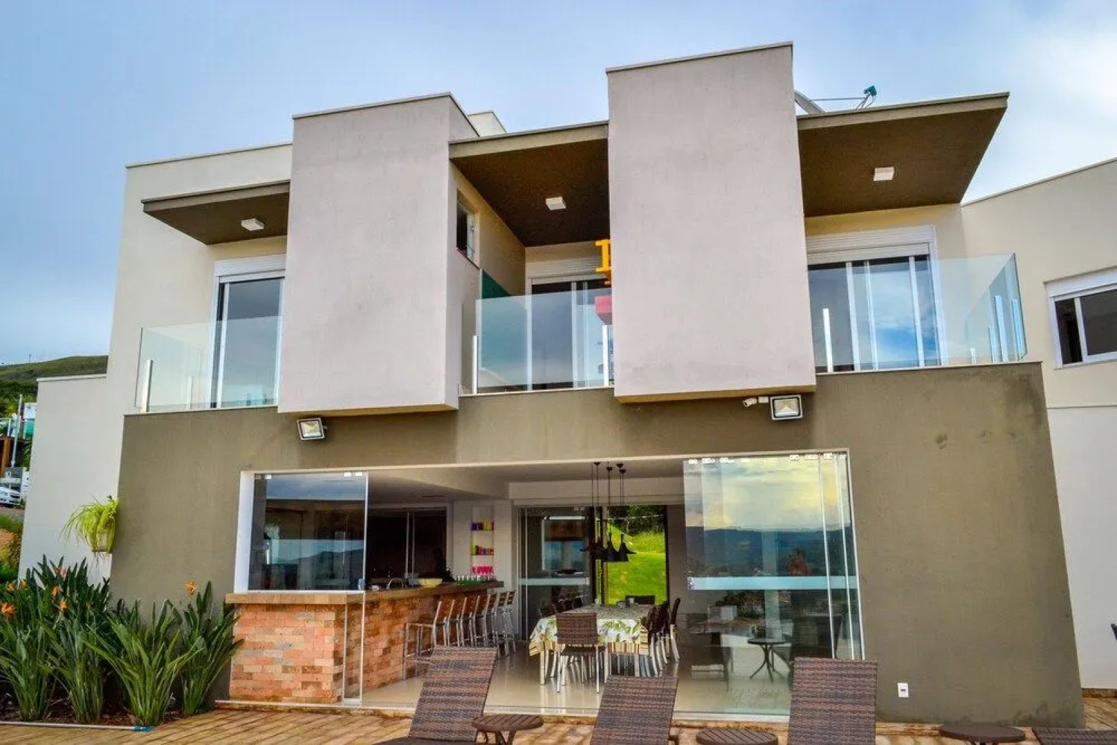 Suites de Luxo em Escarpas do Lago