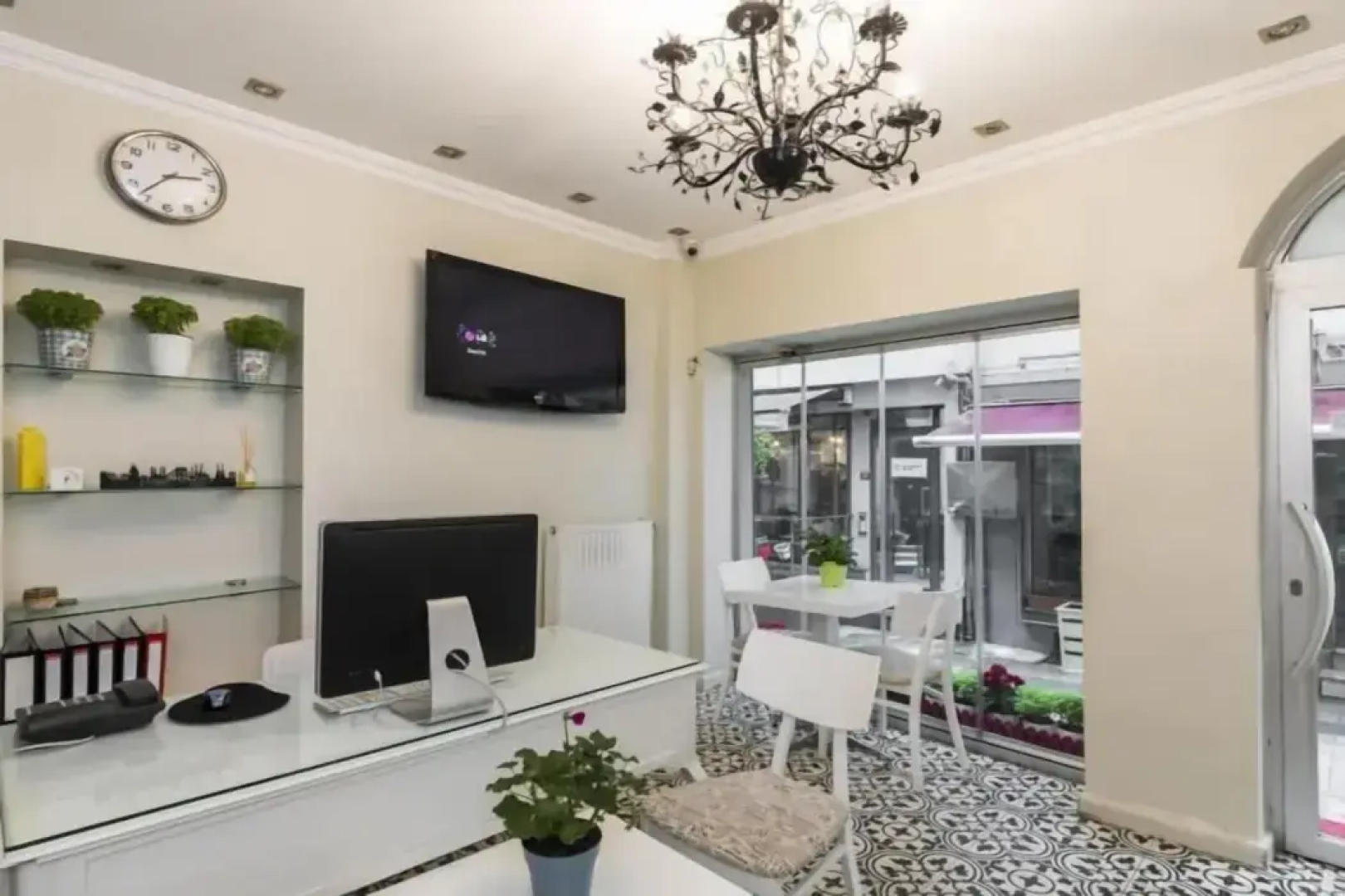 Forbes Suites