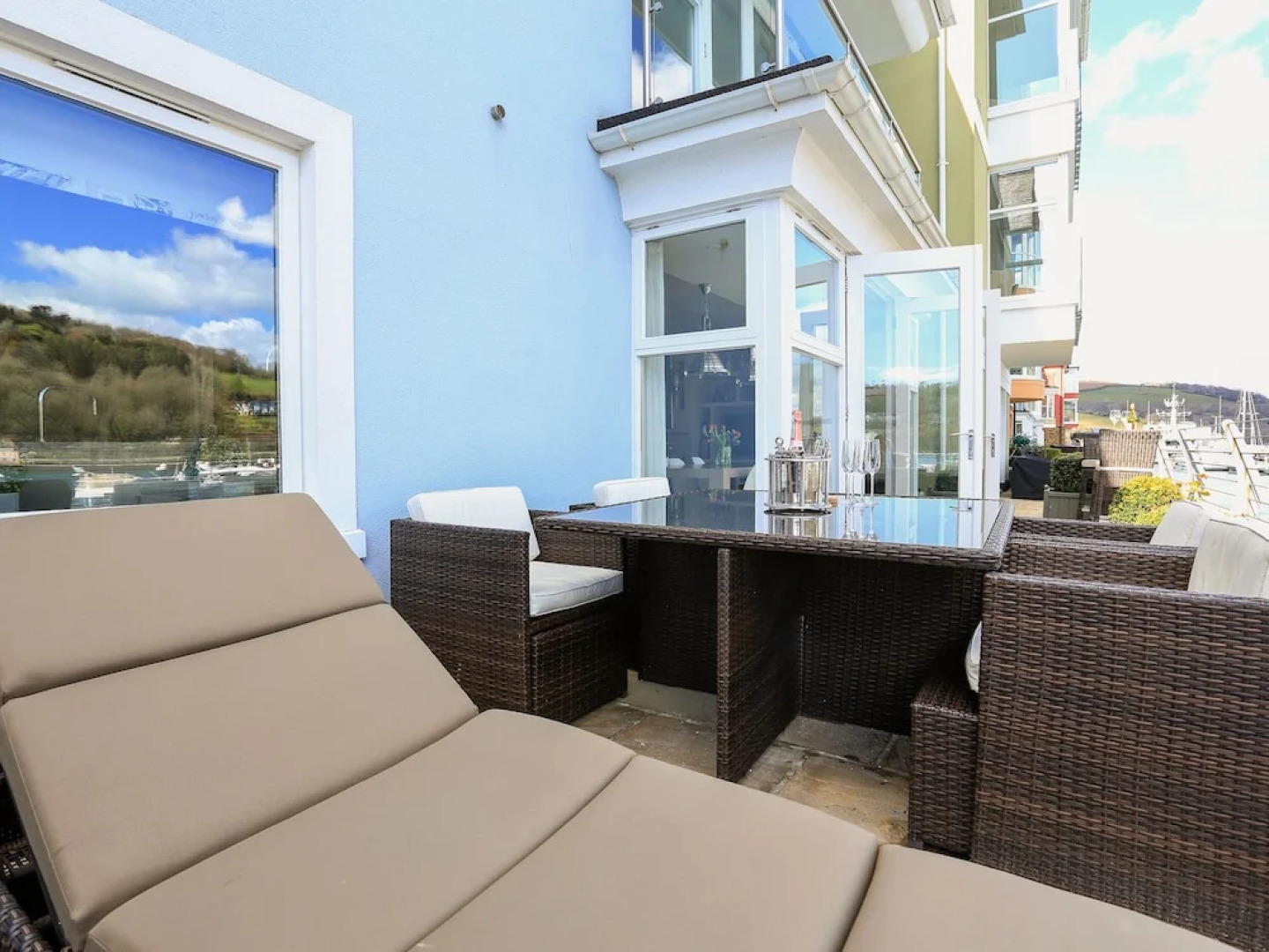 Quayside, Dart Marina