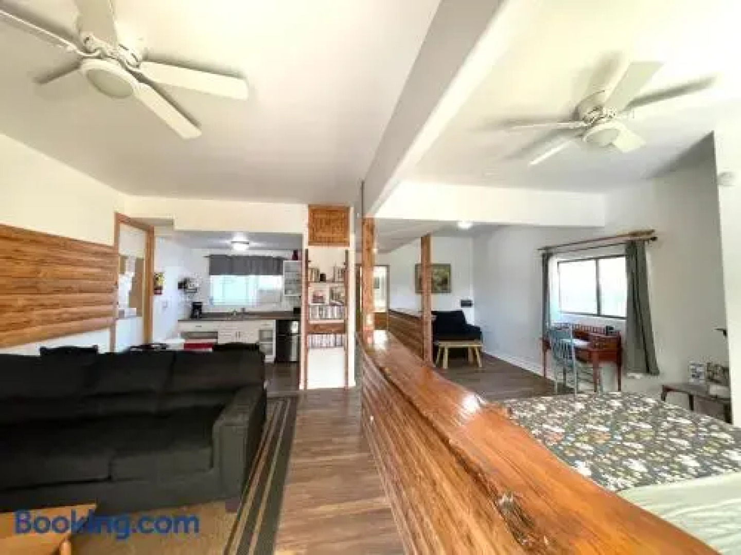 Sierra Mountain Lodge