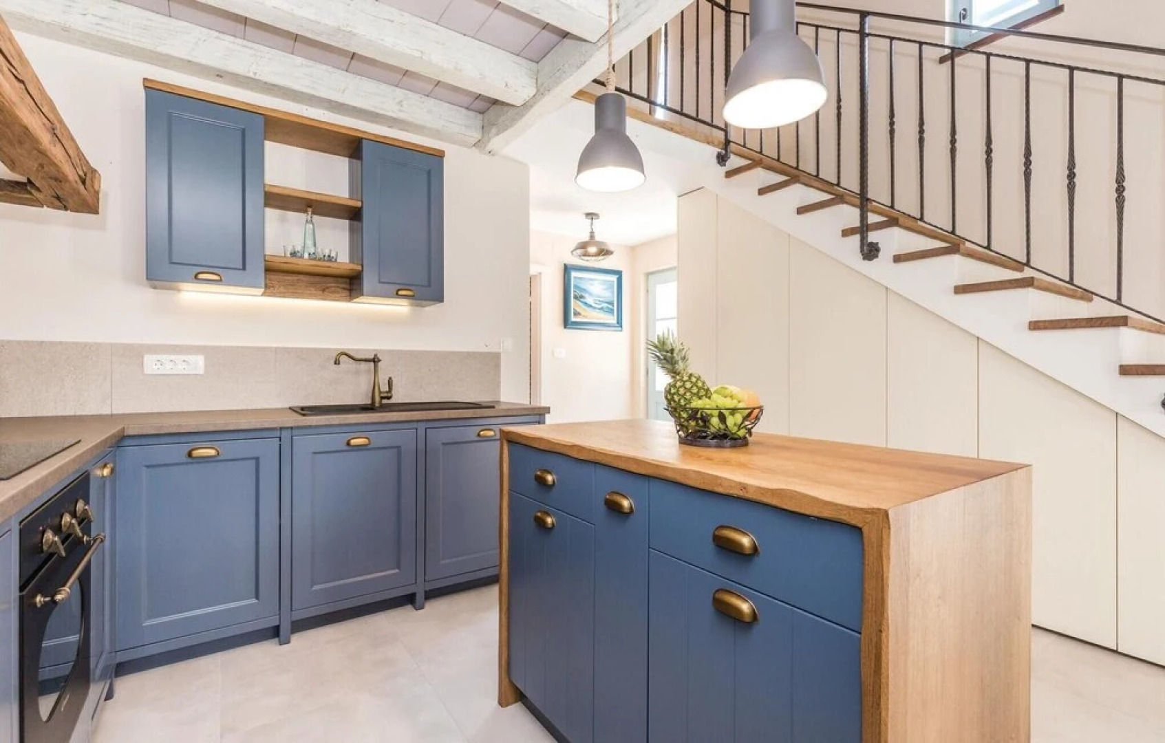 Stunning Home in Jurdani With Wifi and 2 Bedrooms