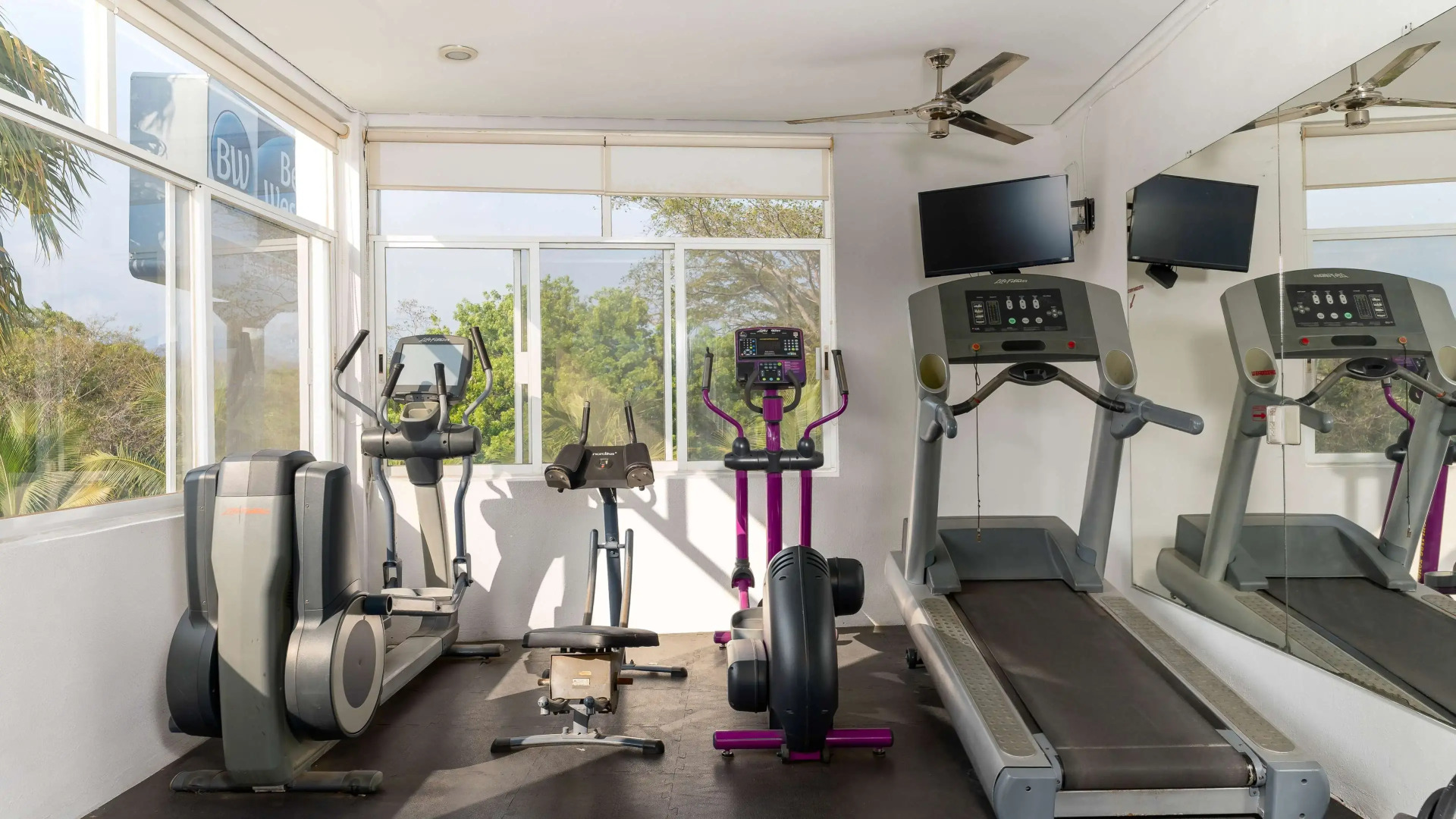 Best Western Posada Chahue