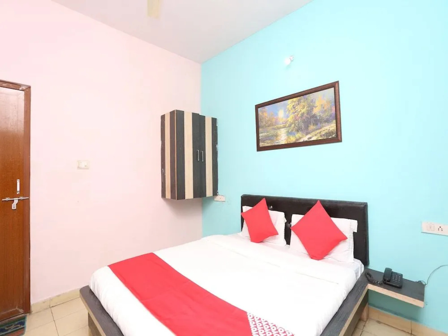 OYO 35391 Landmark 2 Power House