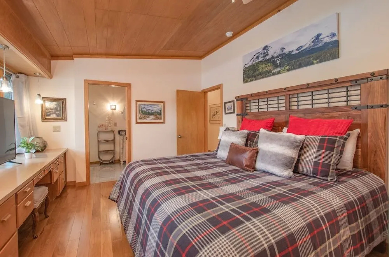Panorama Vacation Home By Estes Park Homes 6 Bedroom Home by RedAwning