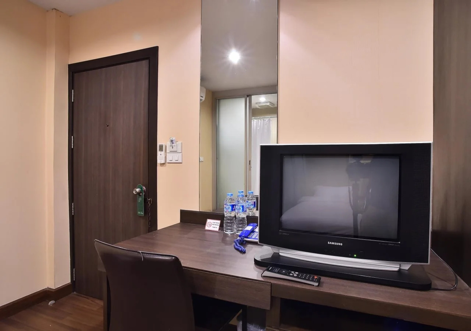 Take a Rest Hotel (Sukhumvit)