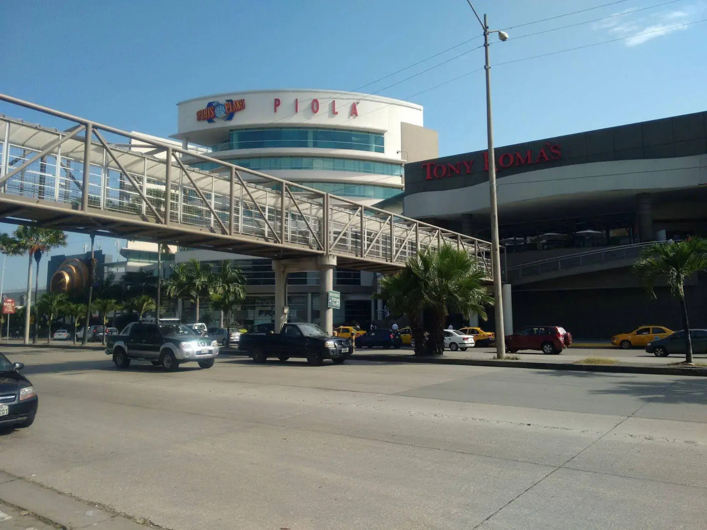 Guayaquil Airport Suites Mall del Sol