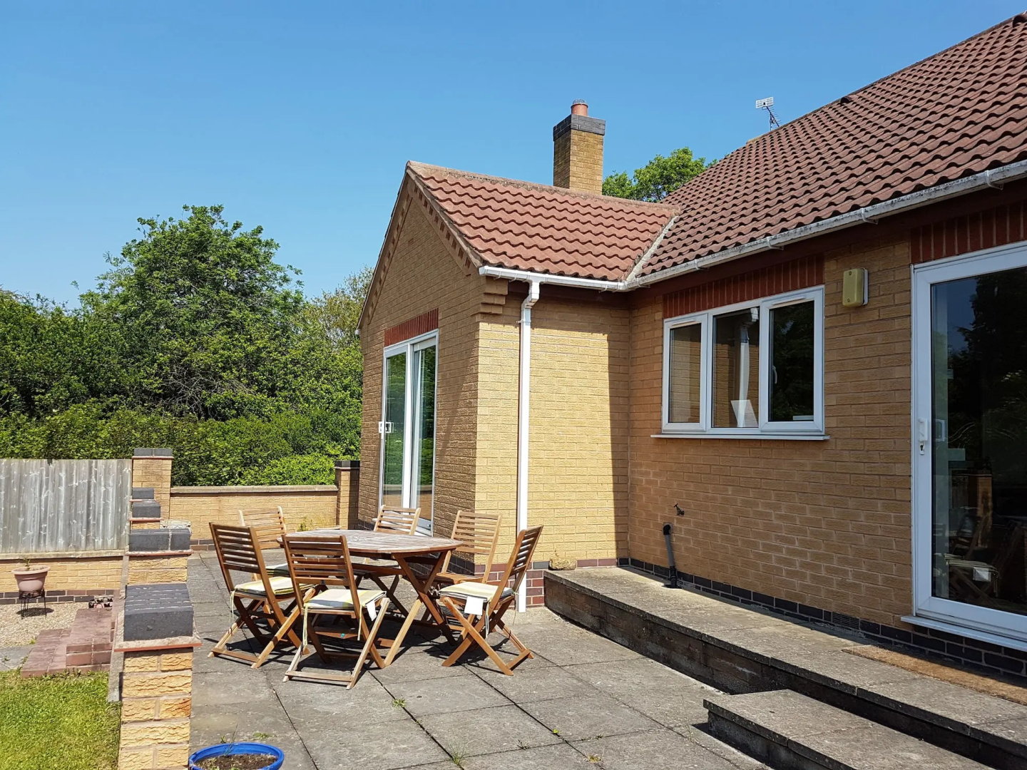 Aaron Lodge Guest House