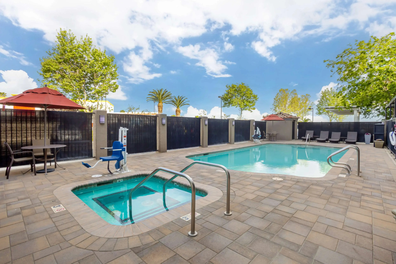 Best Western Plus Villa Del Lago Inn Patterson