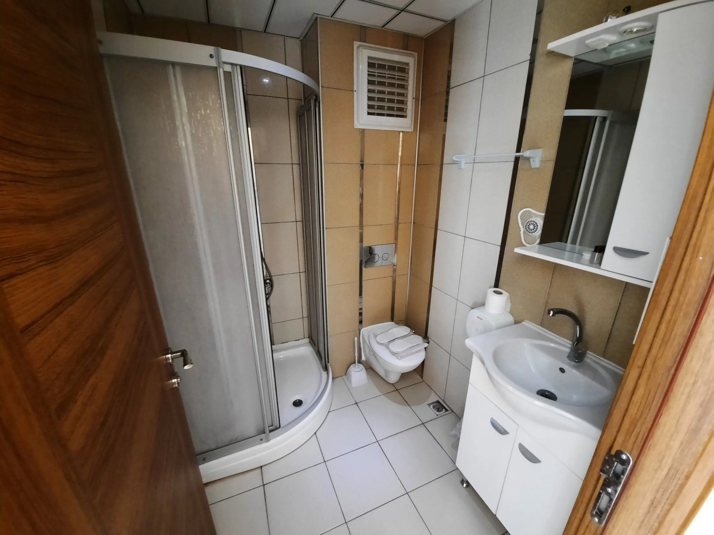 Eksen Otel Geyikli