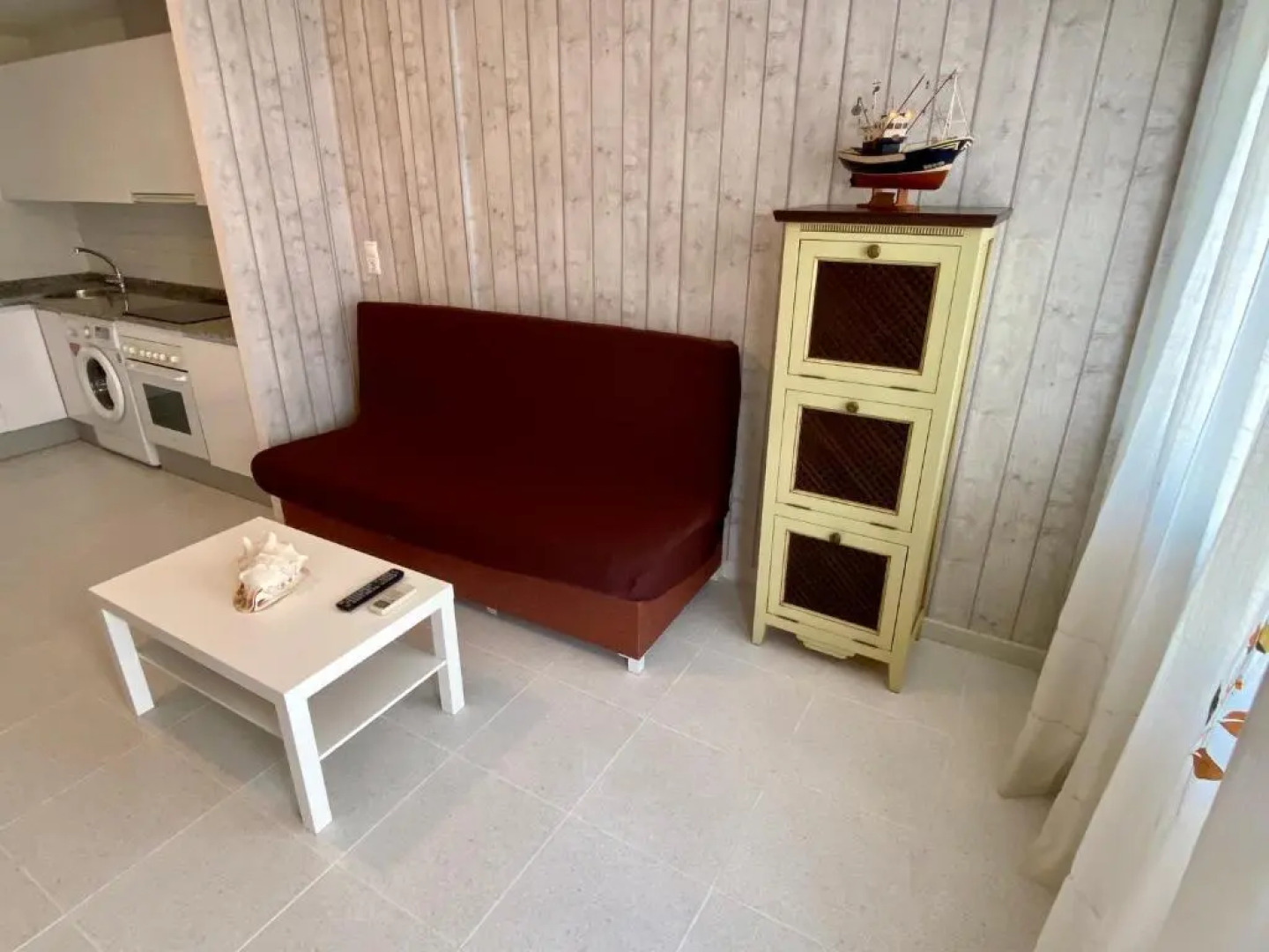 Apartamento con piscina a 350 metros de la playa