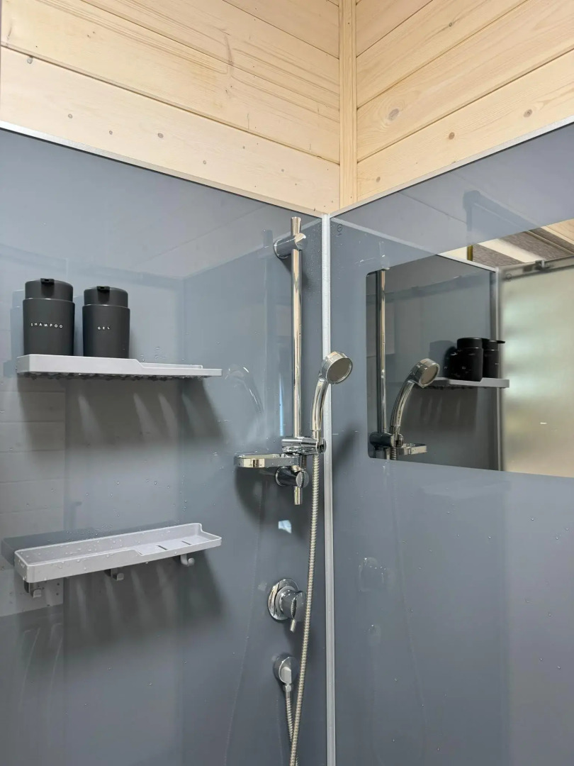 Slow life house (Слоу лайф хаус)