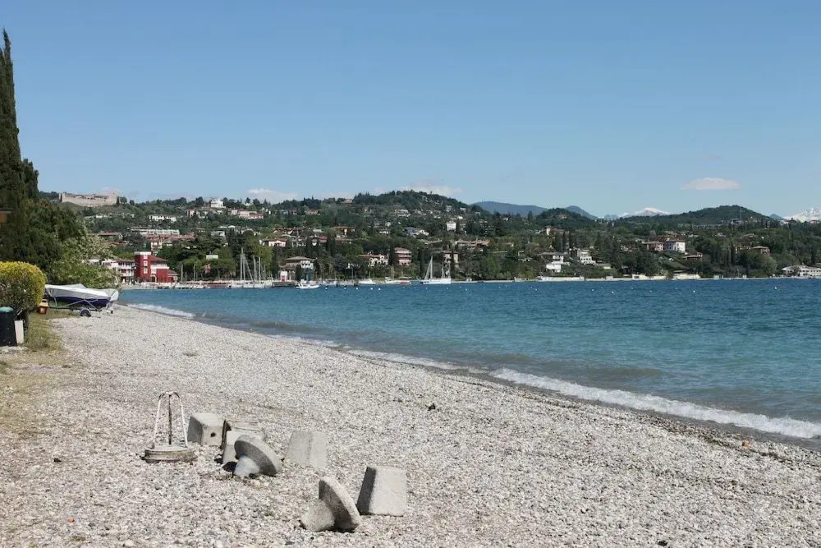 Lake Garda Beach Hostel