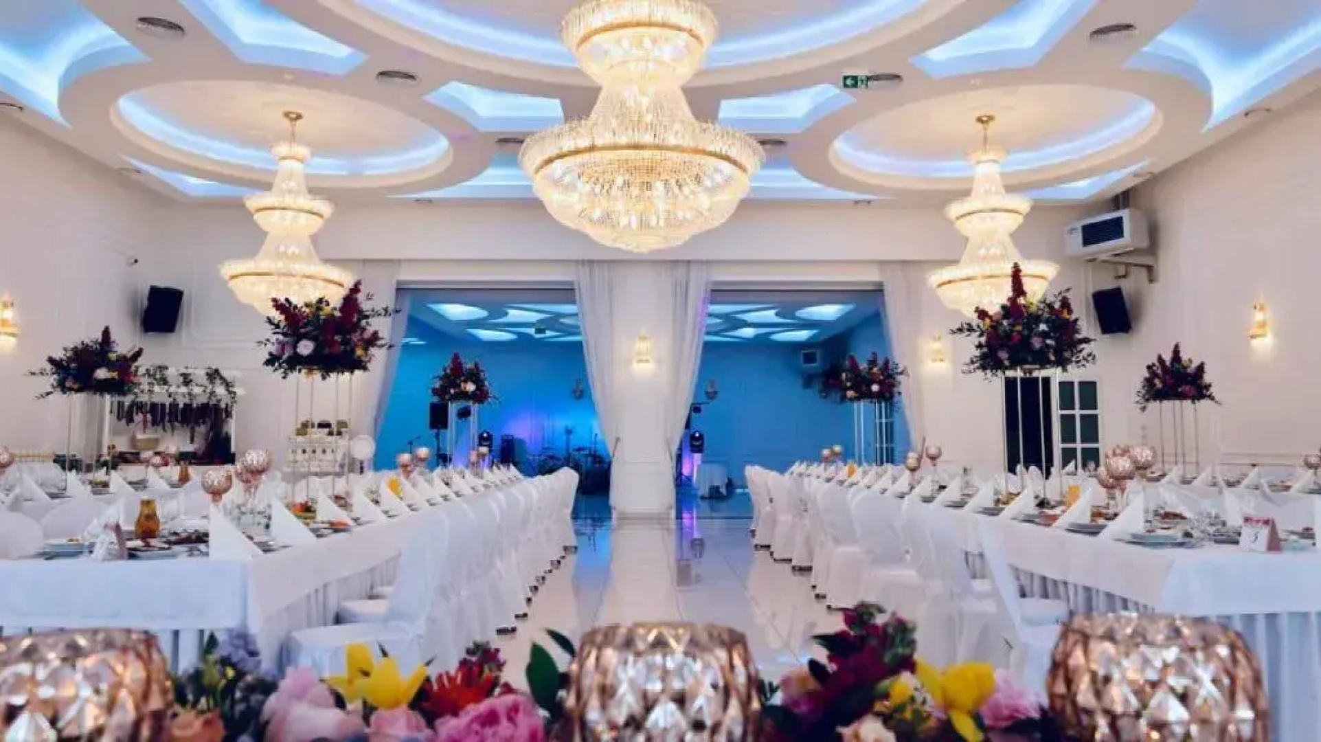 Hotelik Bej